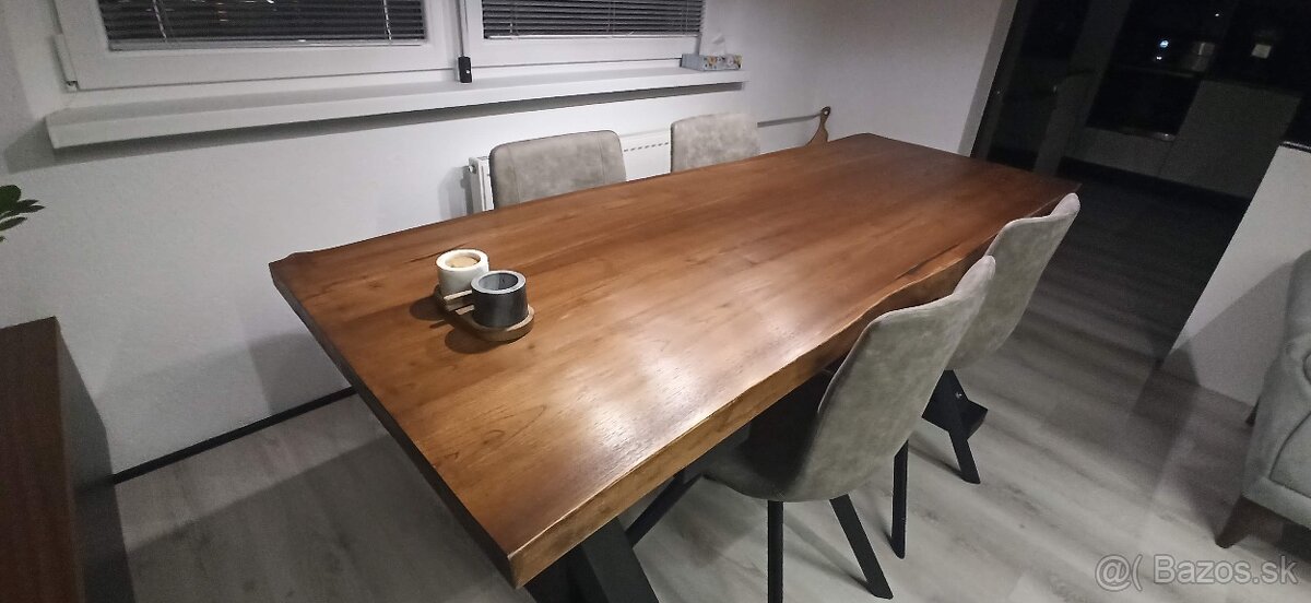 Masívny Jedálenský stôl - industrial - 3