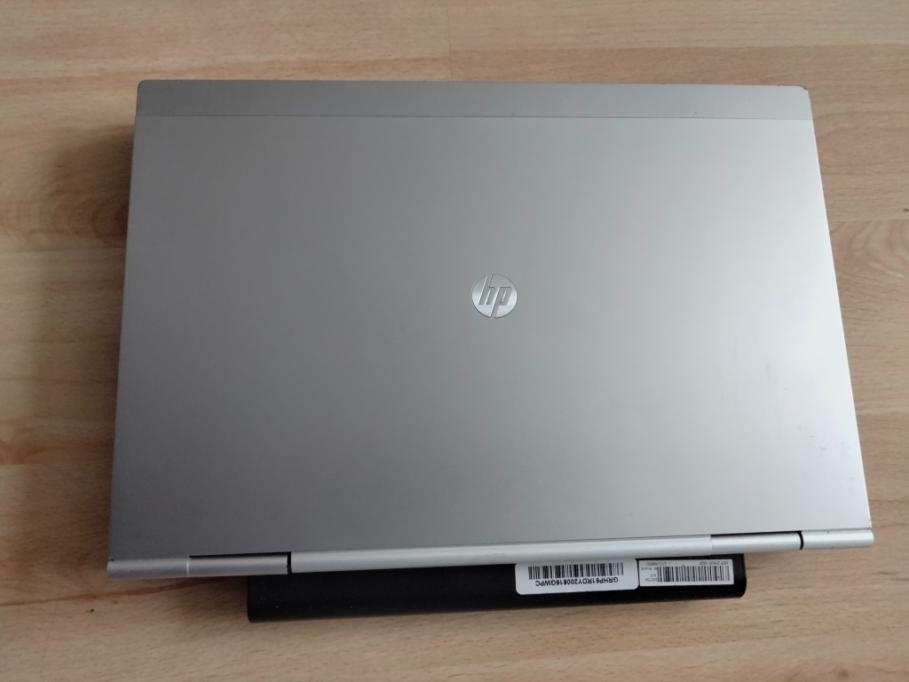 HP elitebook 2560p - 4gb ram - 120gb ssd - 3