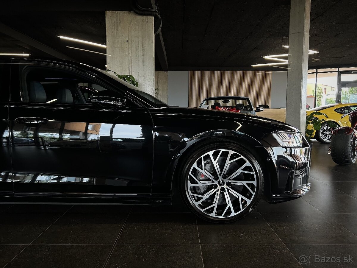 Audi S8 4.0 TFSI mHEV V8 quattro tiptronic - 3