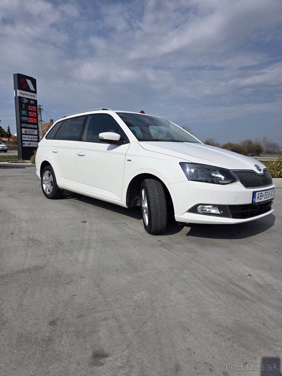 Fabia - 3