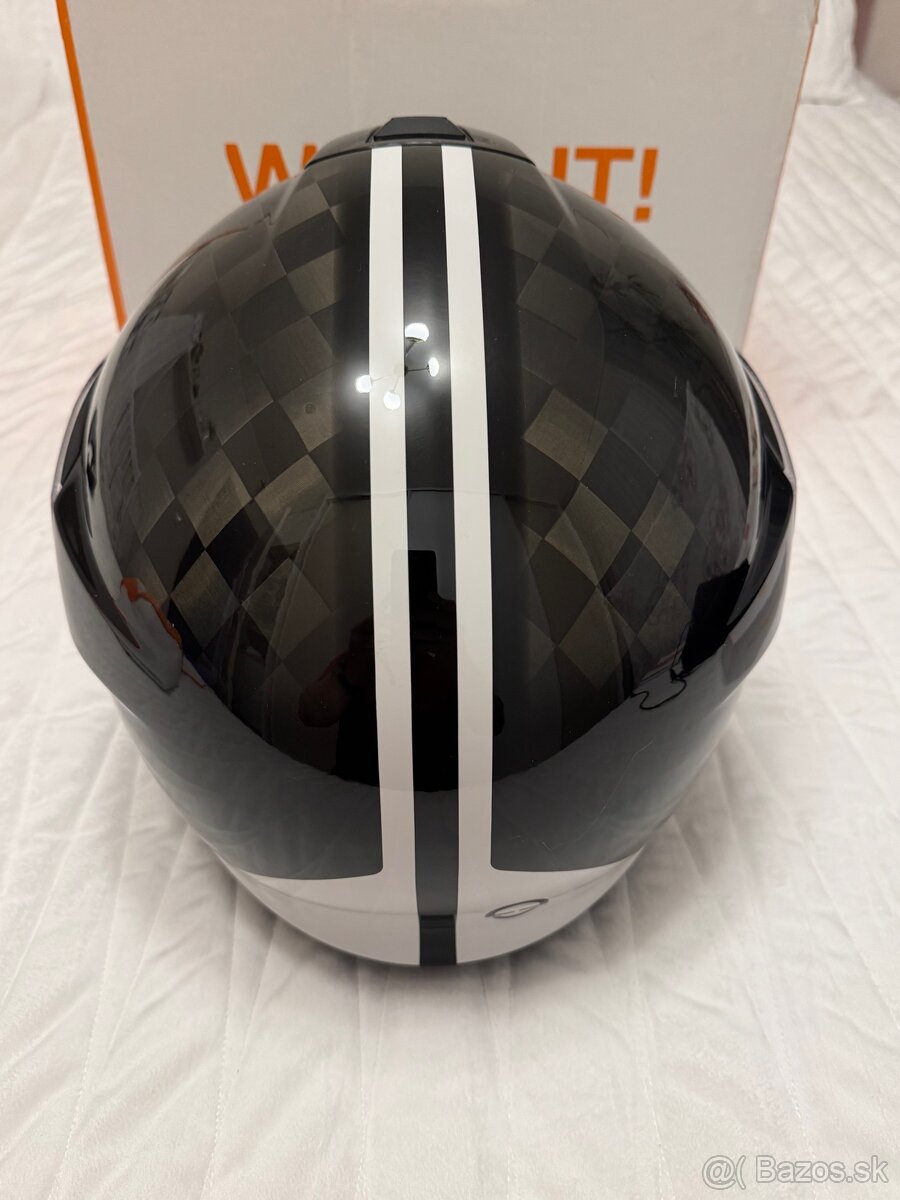 Na predaj prilba Shuberth C4 PRO carbon - 3