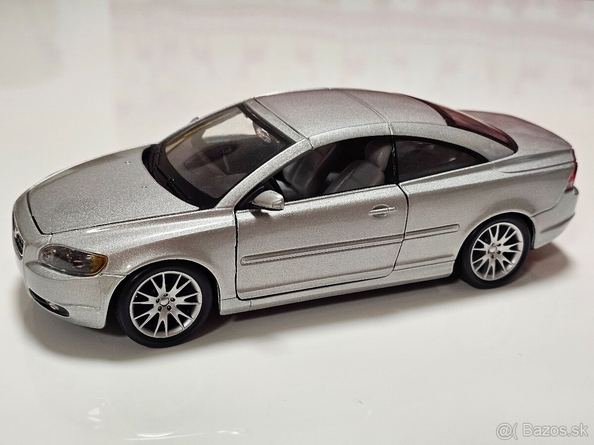 Modely áut 1:24 - Bburago, Maisto... - 3