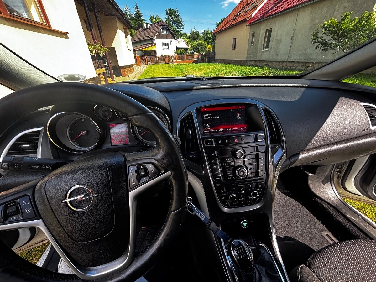 Opel ASTRA - 3