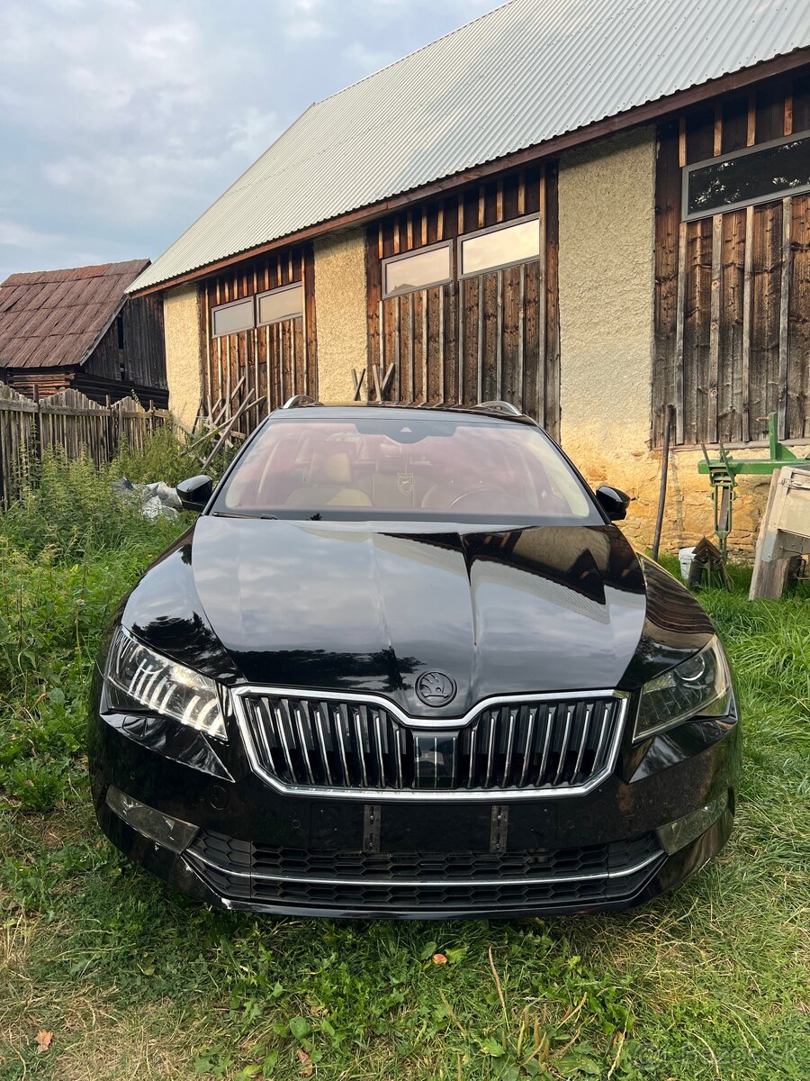 Superb 3 4x4 2.0tdi 140kw LaK
