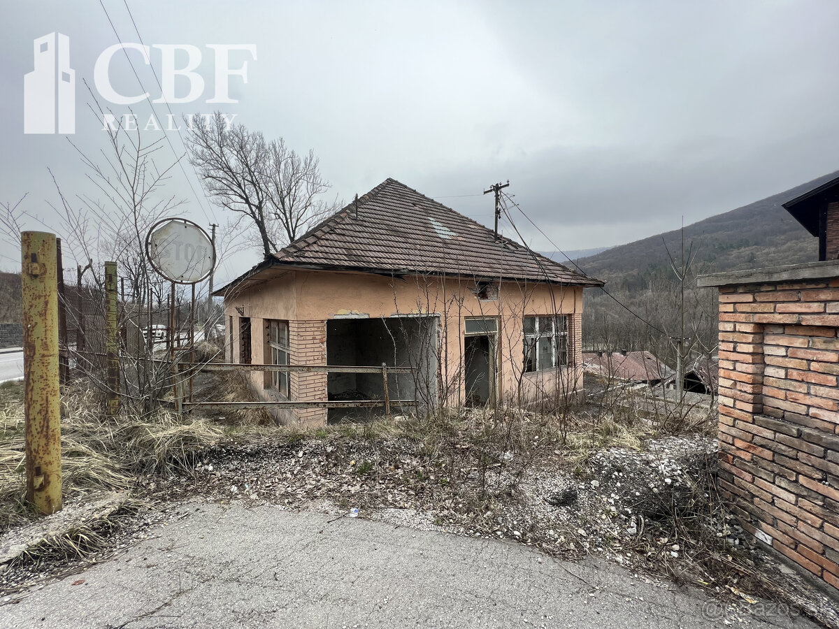 Na predaj budova v obci Nižná Slaná - 3