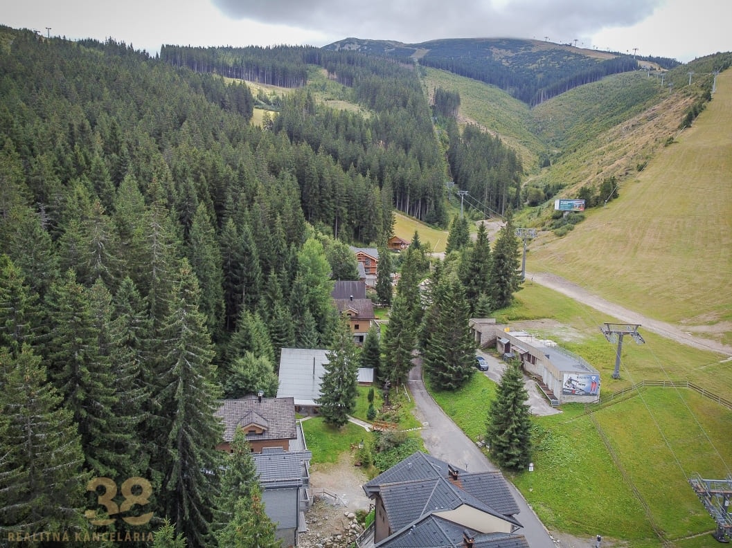 Exkluzívne chalety priamo pod svahom v Jasnej - 3
