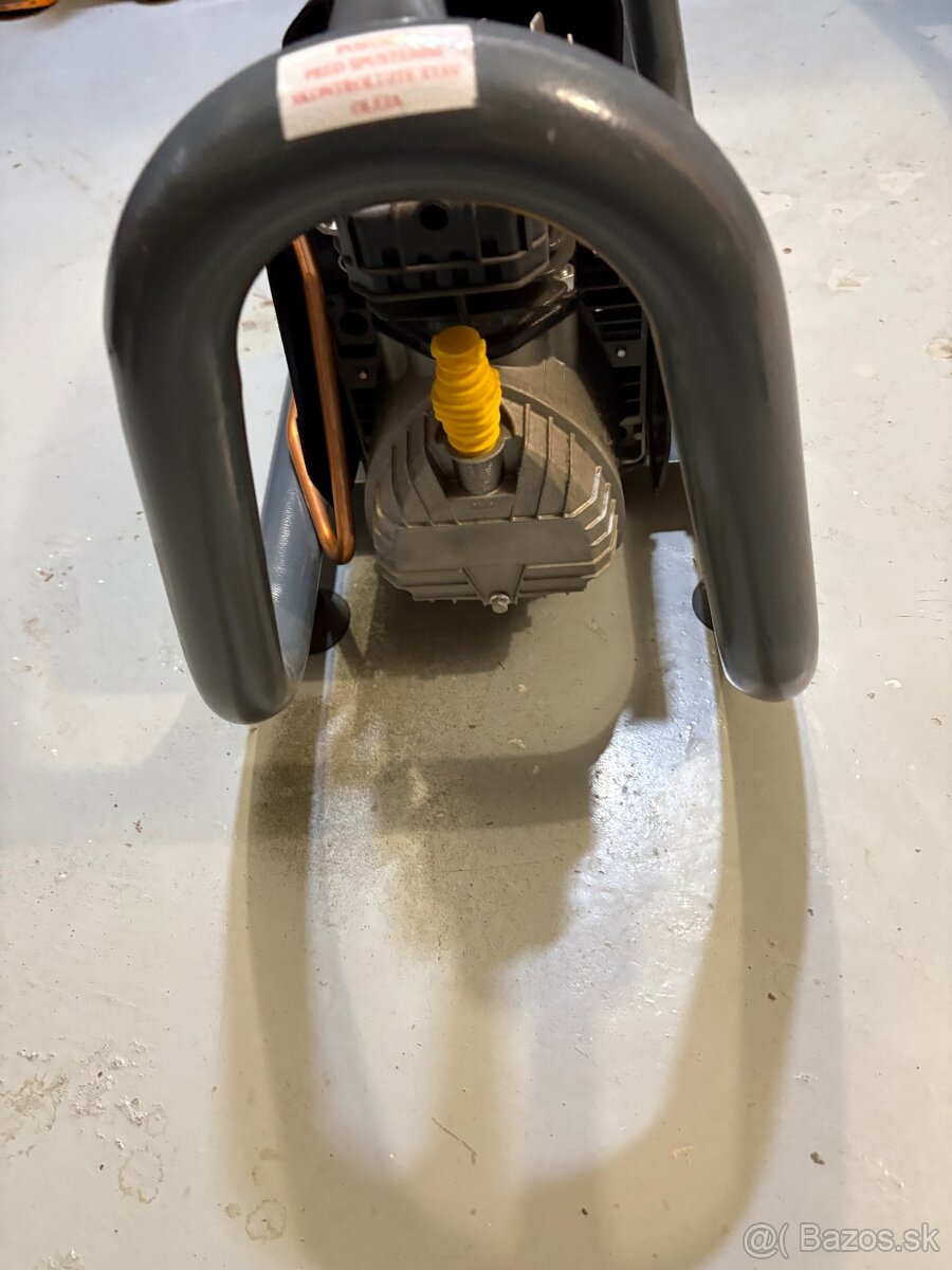 kompresor Schneider compact master CPM 210-10-3 W - 3