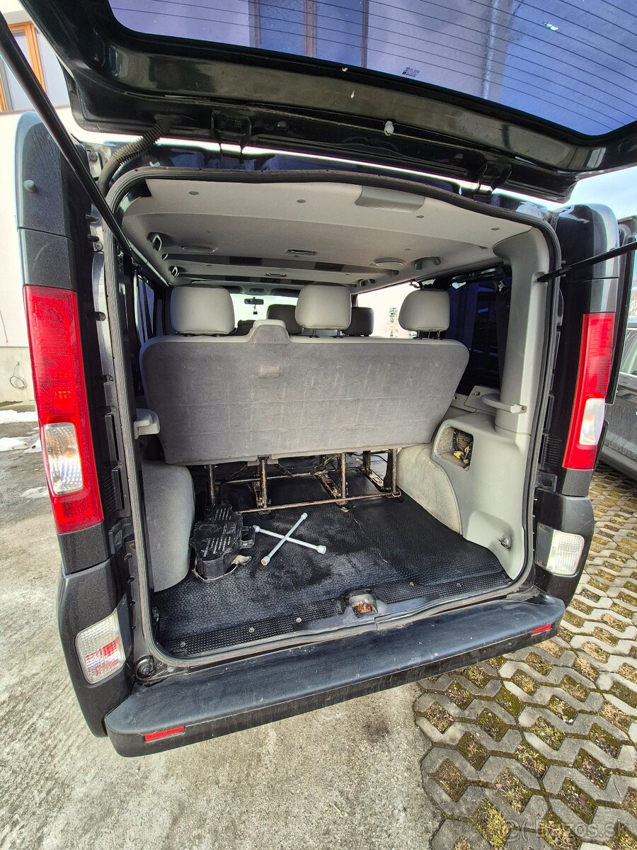 Opel Vivaro - 3