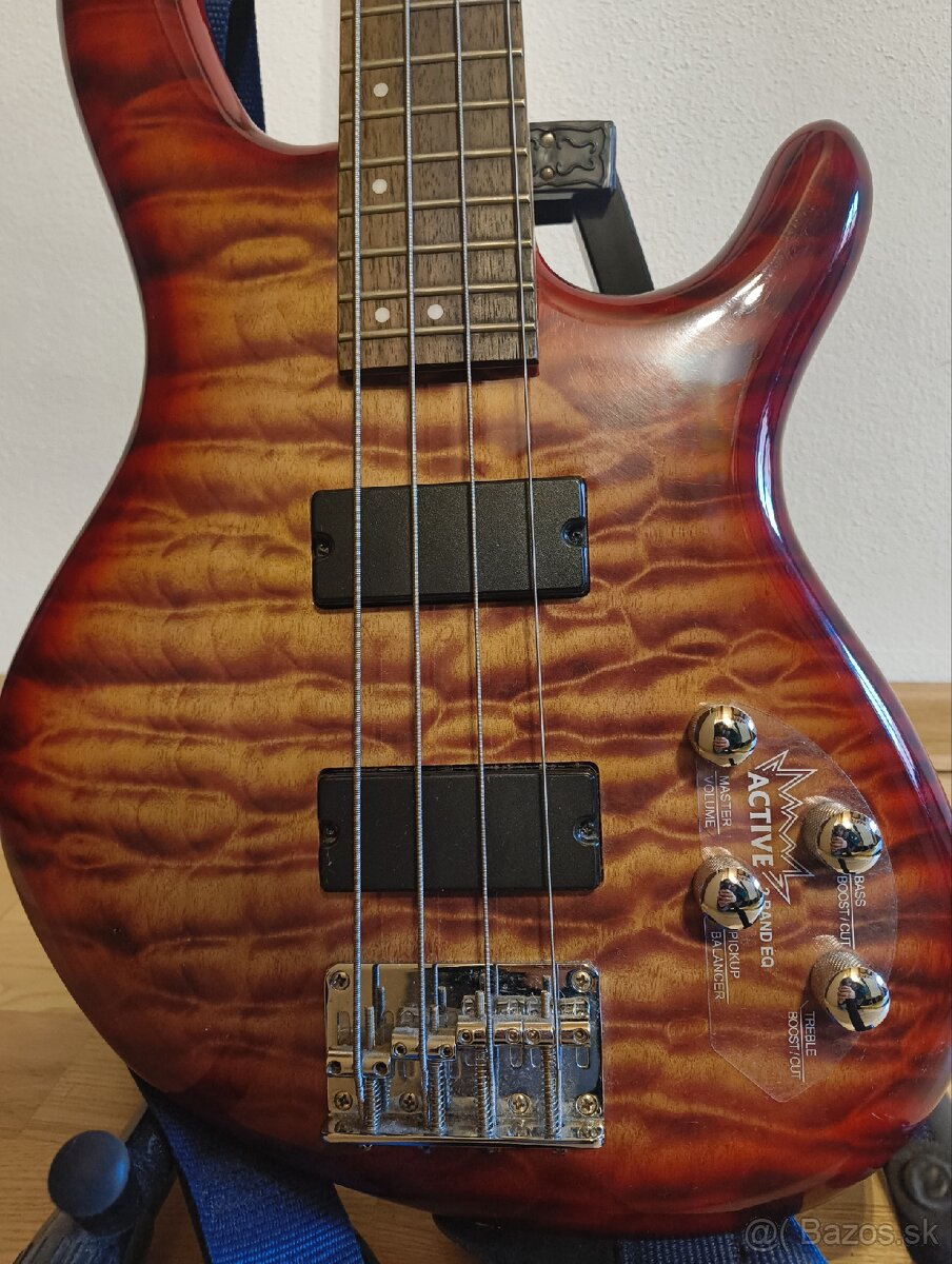 Basová gitara Cort a combo Marshall - 3