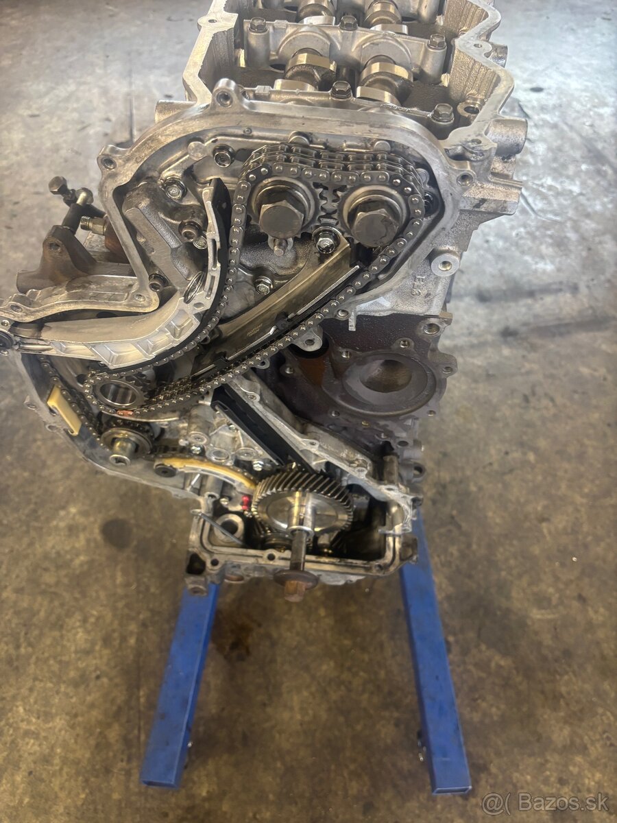 Motor navara d40 pathfinder 2.5dci yd25 - 3