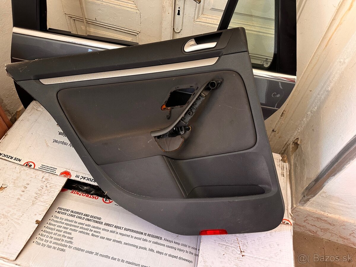 VW GOLF MK6 5K1 Kombi Zadné dvere ľavé 1K9833311B 2010 - 3