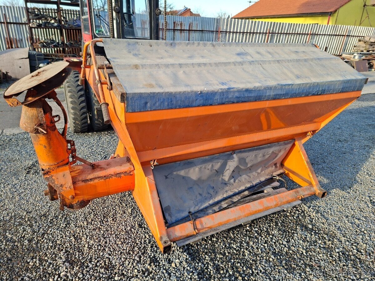 Multicar komunalní sypač Beilhack. - 3