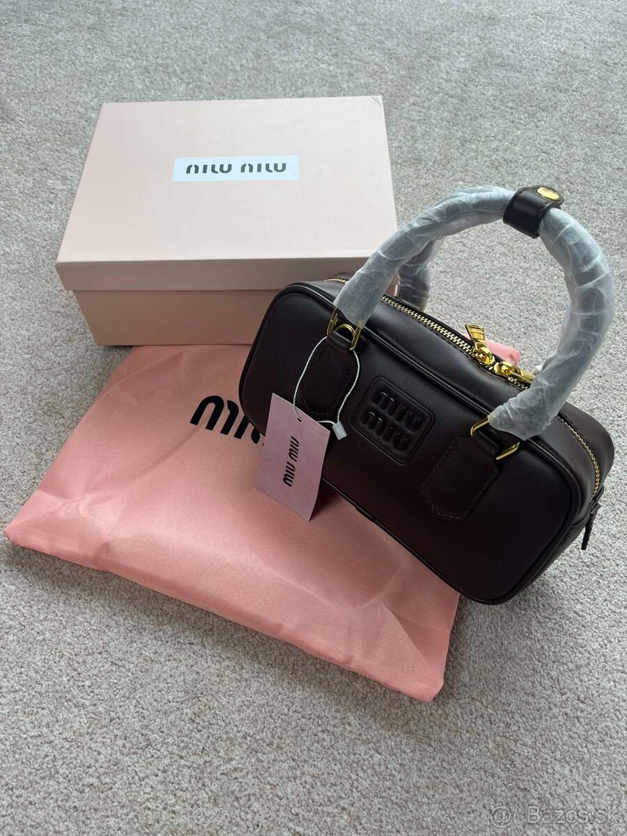 Miu Miu hnedá kabelka - 3