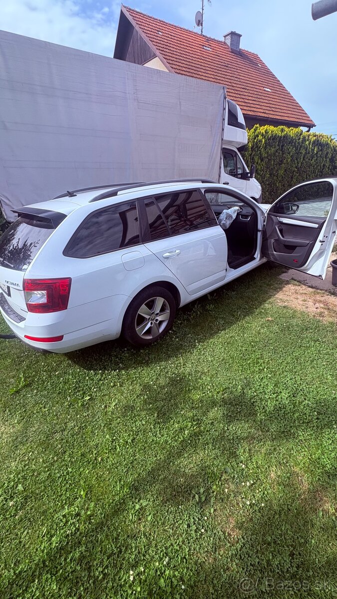 Octavia combi 1,6 TDi - 3