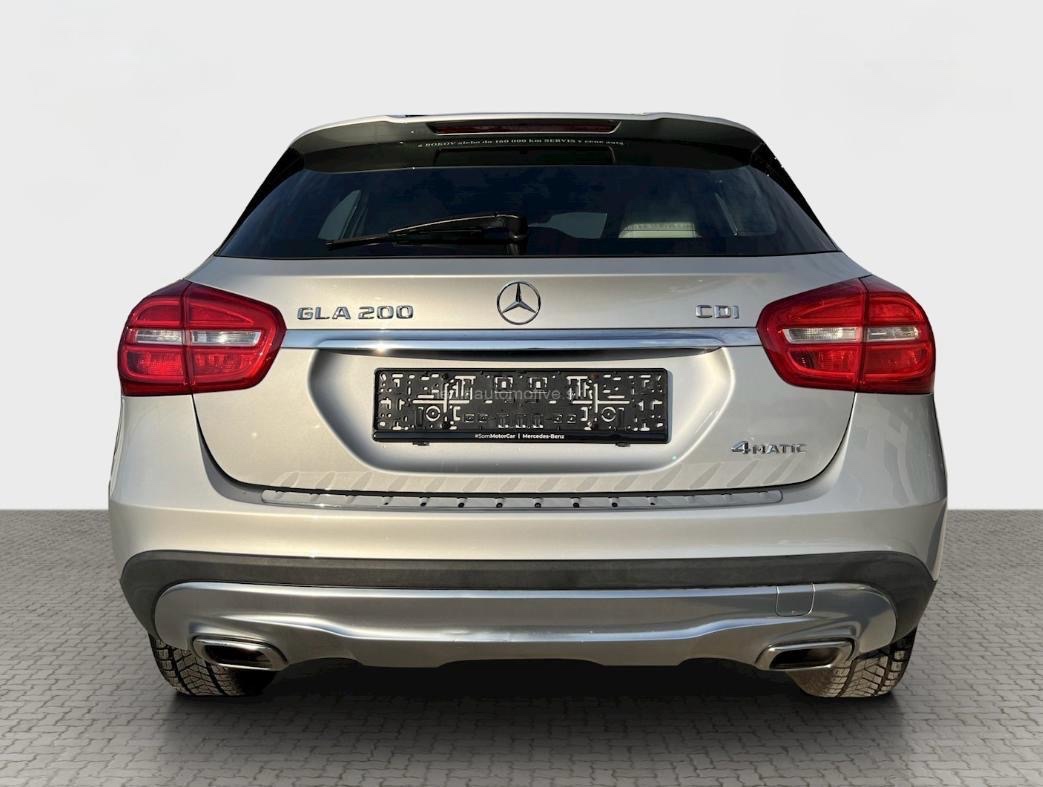 Mercedes-Benz GLA 200 CDI 4 MATIC - 3