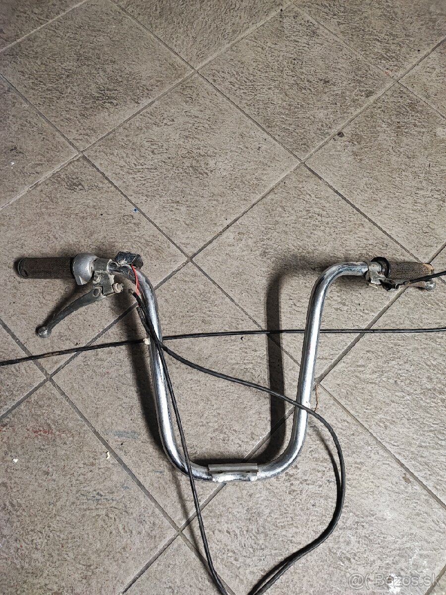 Predám svetlo korman sedlo babetta babeta 210 215 225 - 3