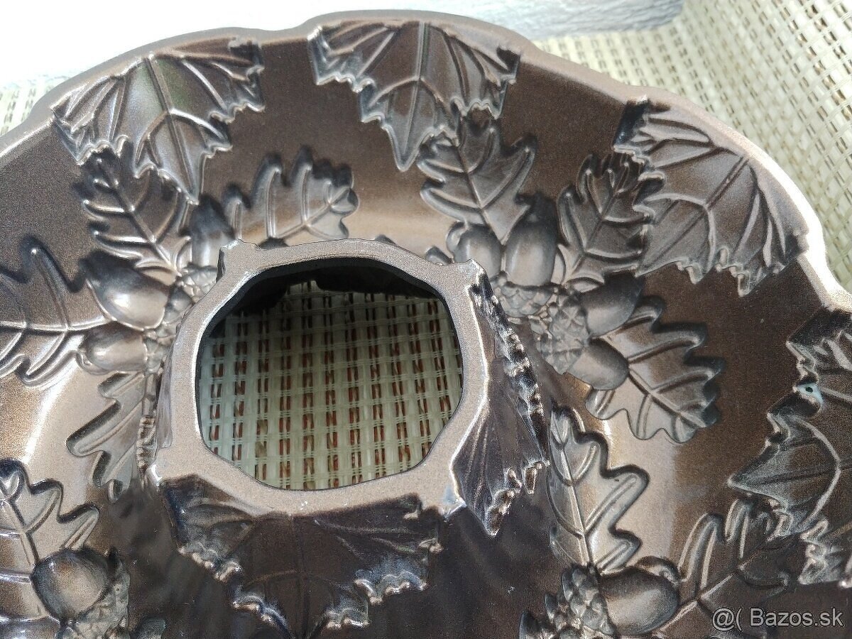 Forma na kolac / babovku AUTUMN WREATH, zn.Nordic Ware - 3
