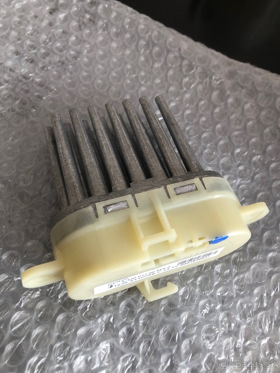 Regulátor - odpor vnút. ventilátora Nový Orig. Renault - 3