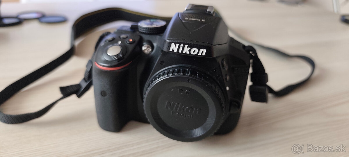 Predám Nikon D 5300 - 3