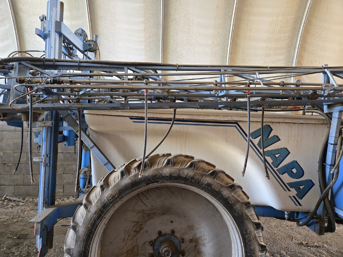 Aplikátor tekutých hnojiv - 3