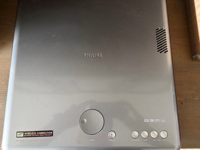 Domáce kino Philips LX3750W - 3