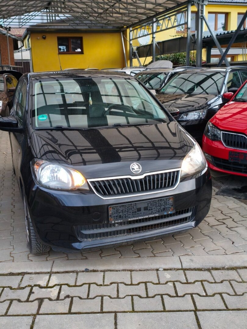 Škoda Citigo 1.0 MPI černá 5dv - 3