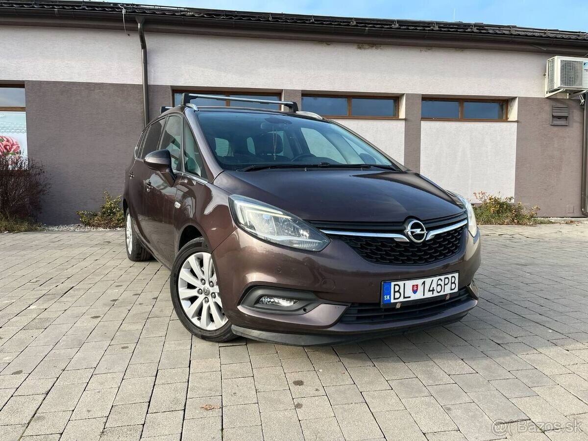 Opel Zafira Tourer 1.4 benzín + LPG - 3