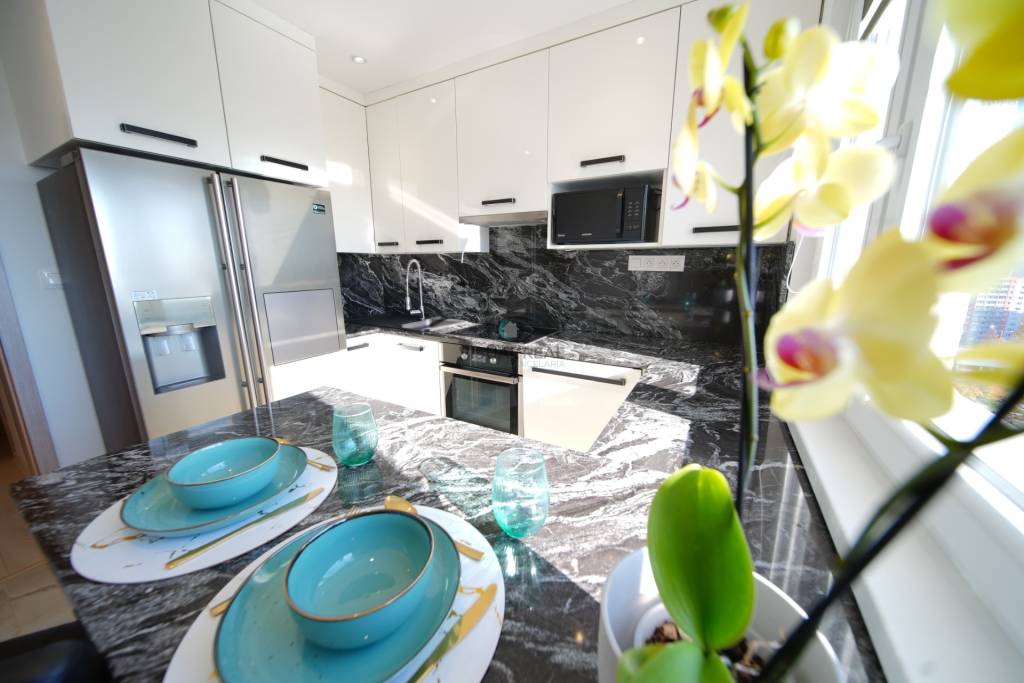 Na predaj 3 izbový byt (77 m²) na 12. p. – KVP, ZOMBOVA - 3