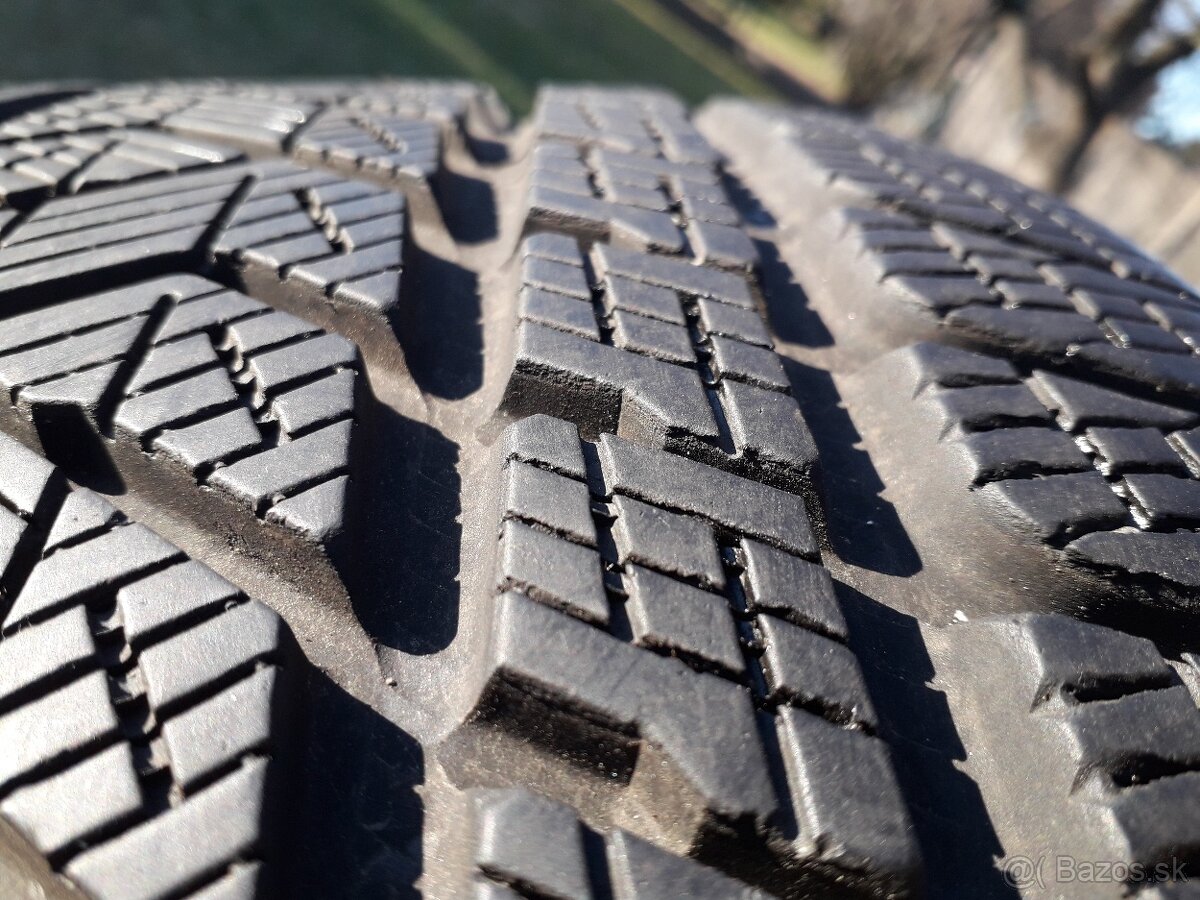 315/30 r21 zimne pneumatiky - 3