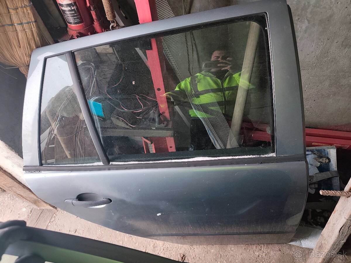 Predám dvere Škoda Fabia 1 combi - 3