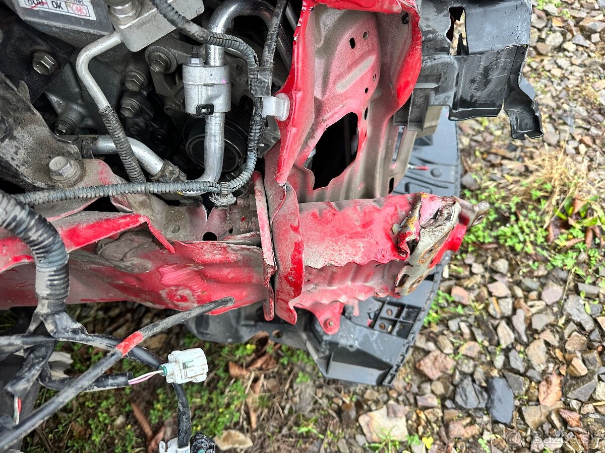 Toyota Yaris 1.3 automat - 3