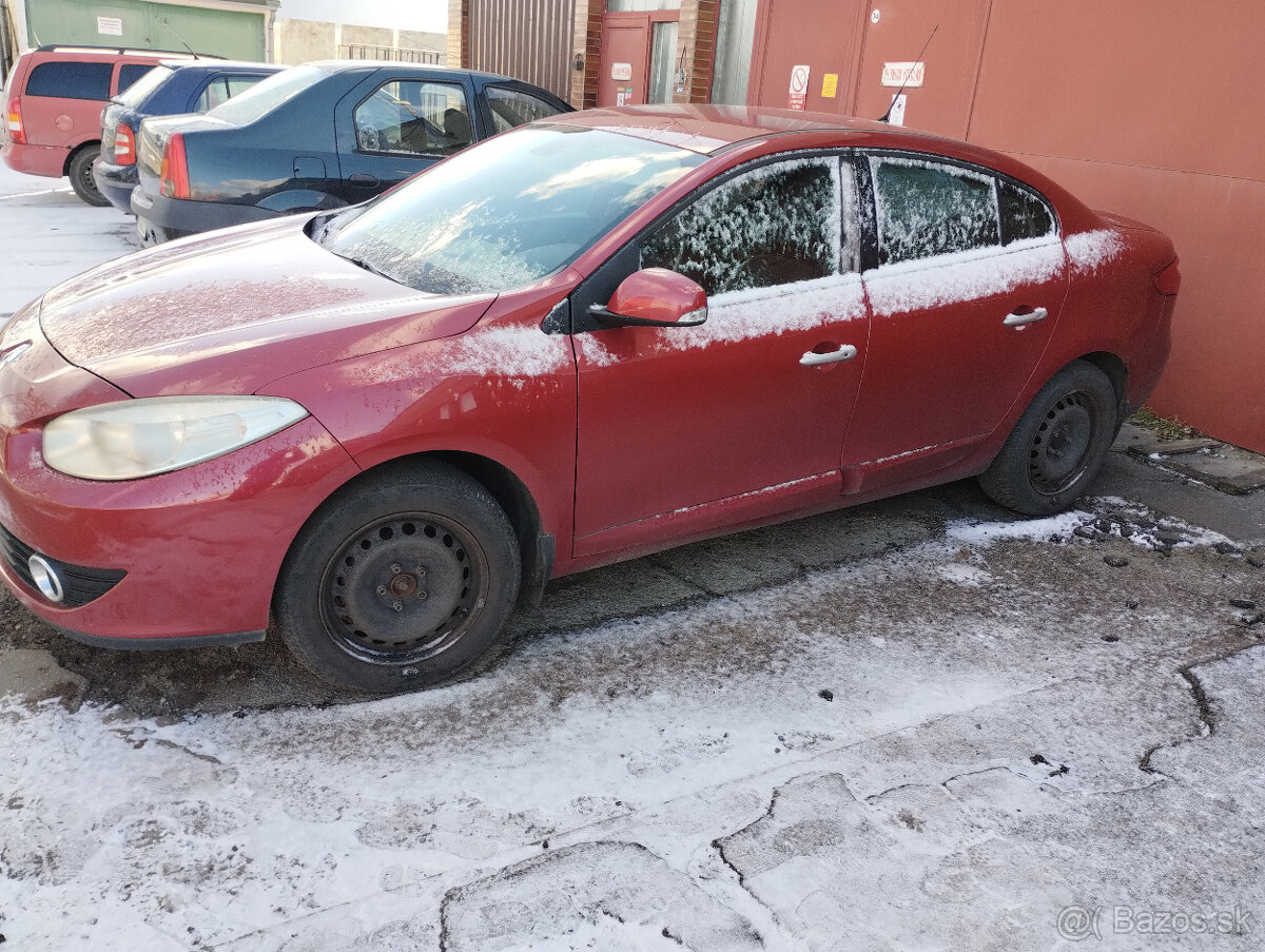 Renault Fluence 1.6 L , LPG - 3
