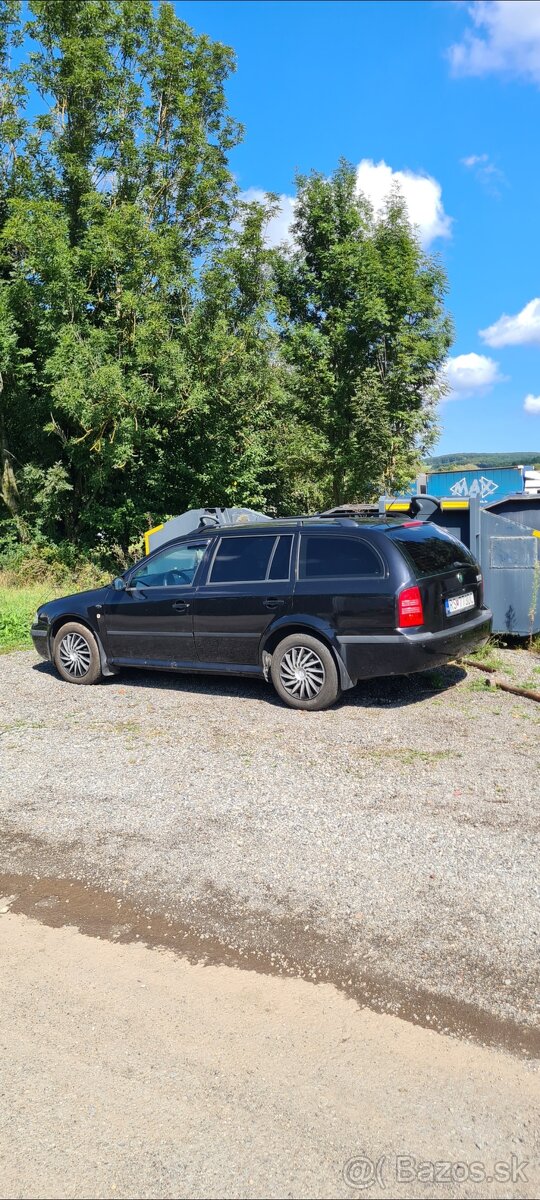 Škoda Octavia 1 combi Laurin&Klement - 3