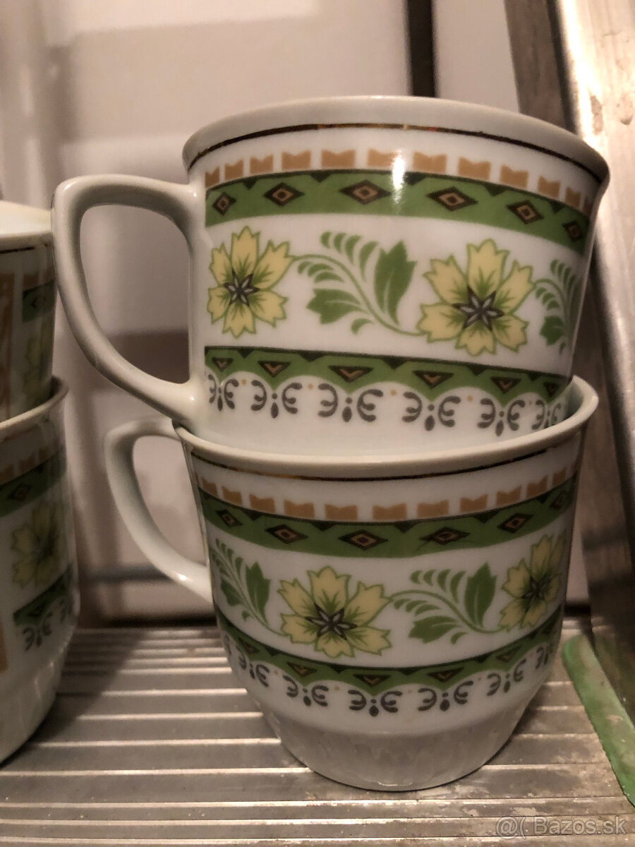 Šálky a podšálky - 3