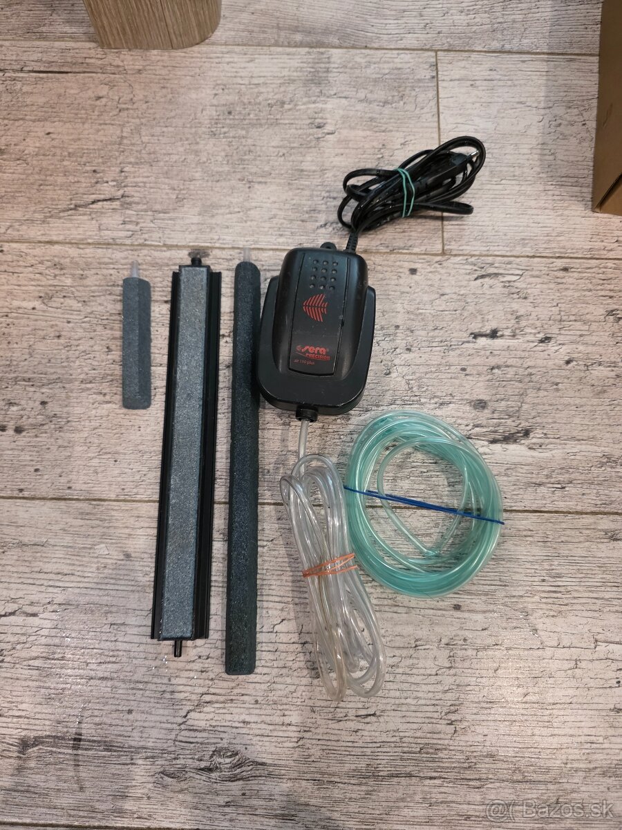 AKVÁRIUM KOMPLET SO VŠETKÝM - 3