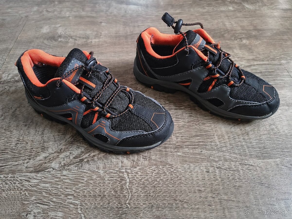 TENISKY LANDROVER 32 - 3