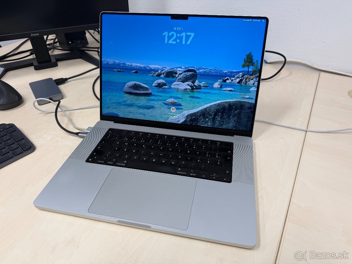 MacBook Pro 16" M1 (2021) 16GB RAM, 1TB SSD - Silver - 3