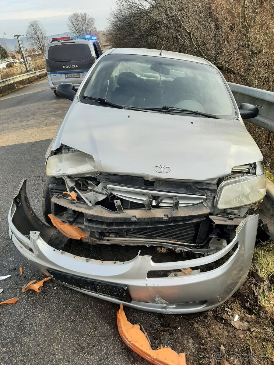 Daewo kalos chevrolet - 3