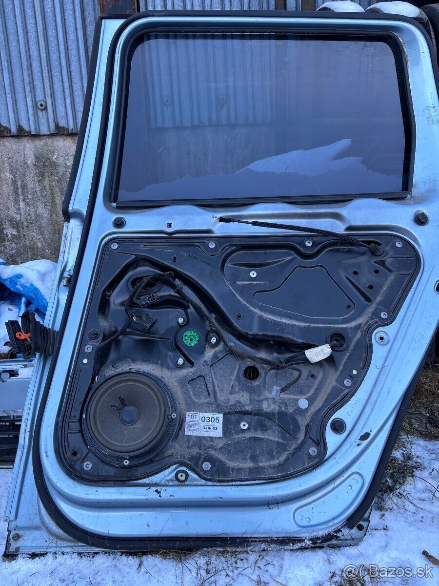 Zadné dvere Volkswagen Passat B6 Combi - 3