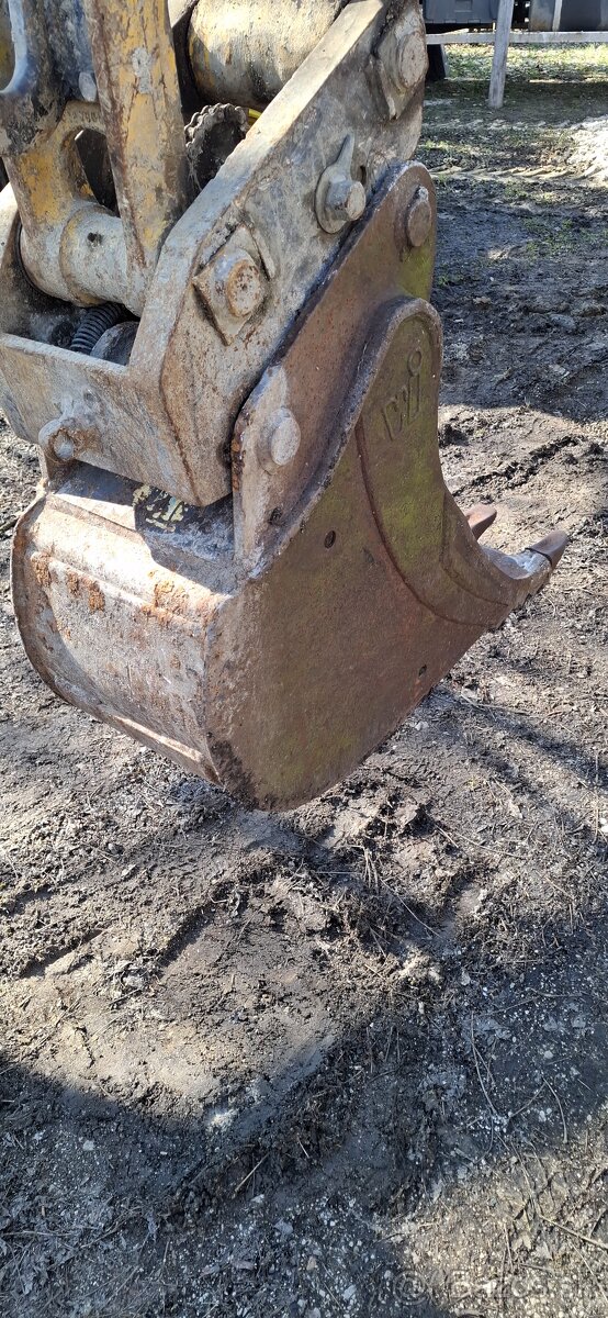 Vymením lyžicu 40cm za 60cm na traktorbáger - 3