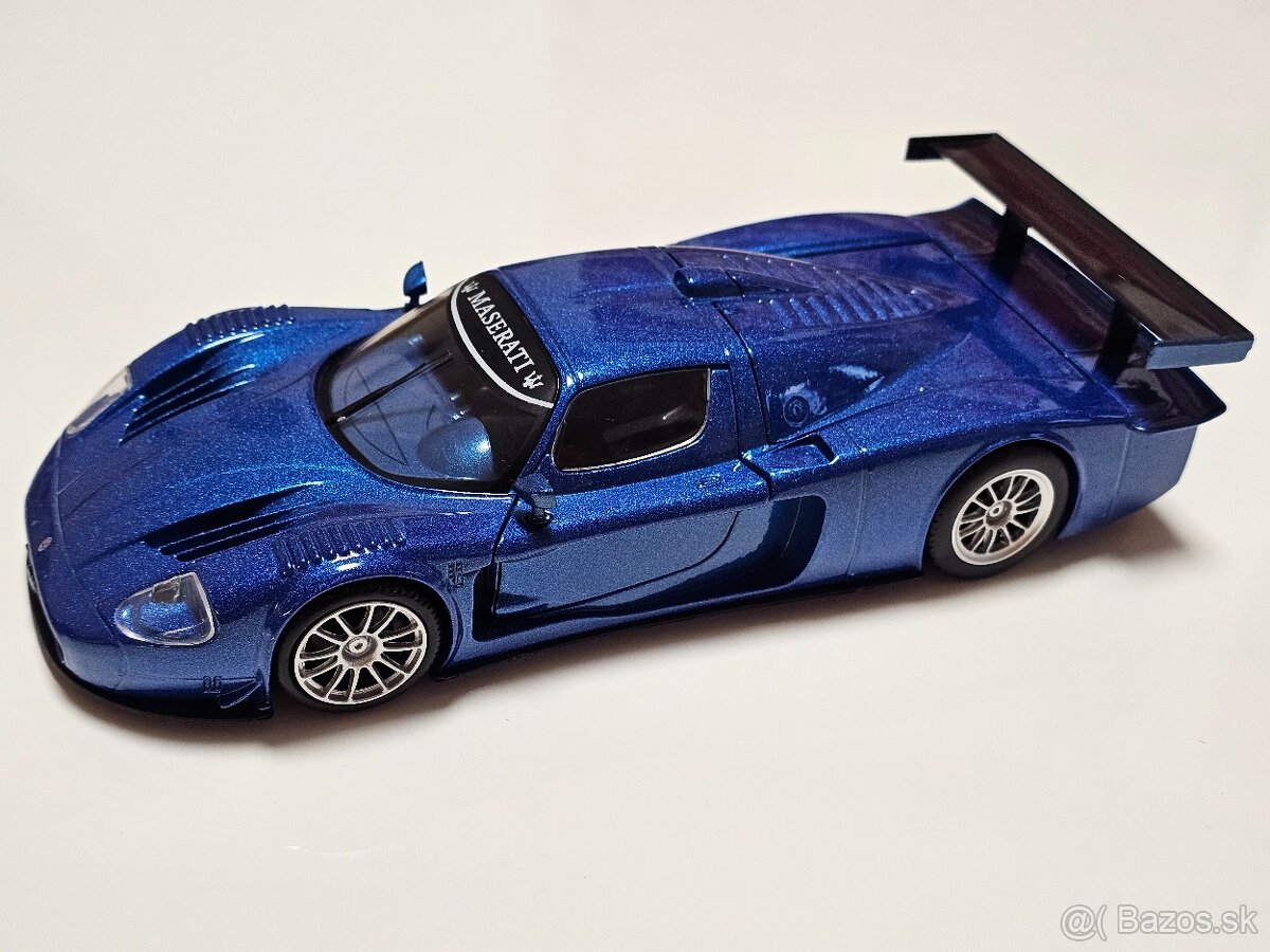 Kovové modely áut 1:24 - Bburago, Maisto... - 3