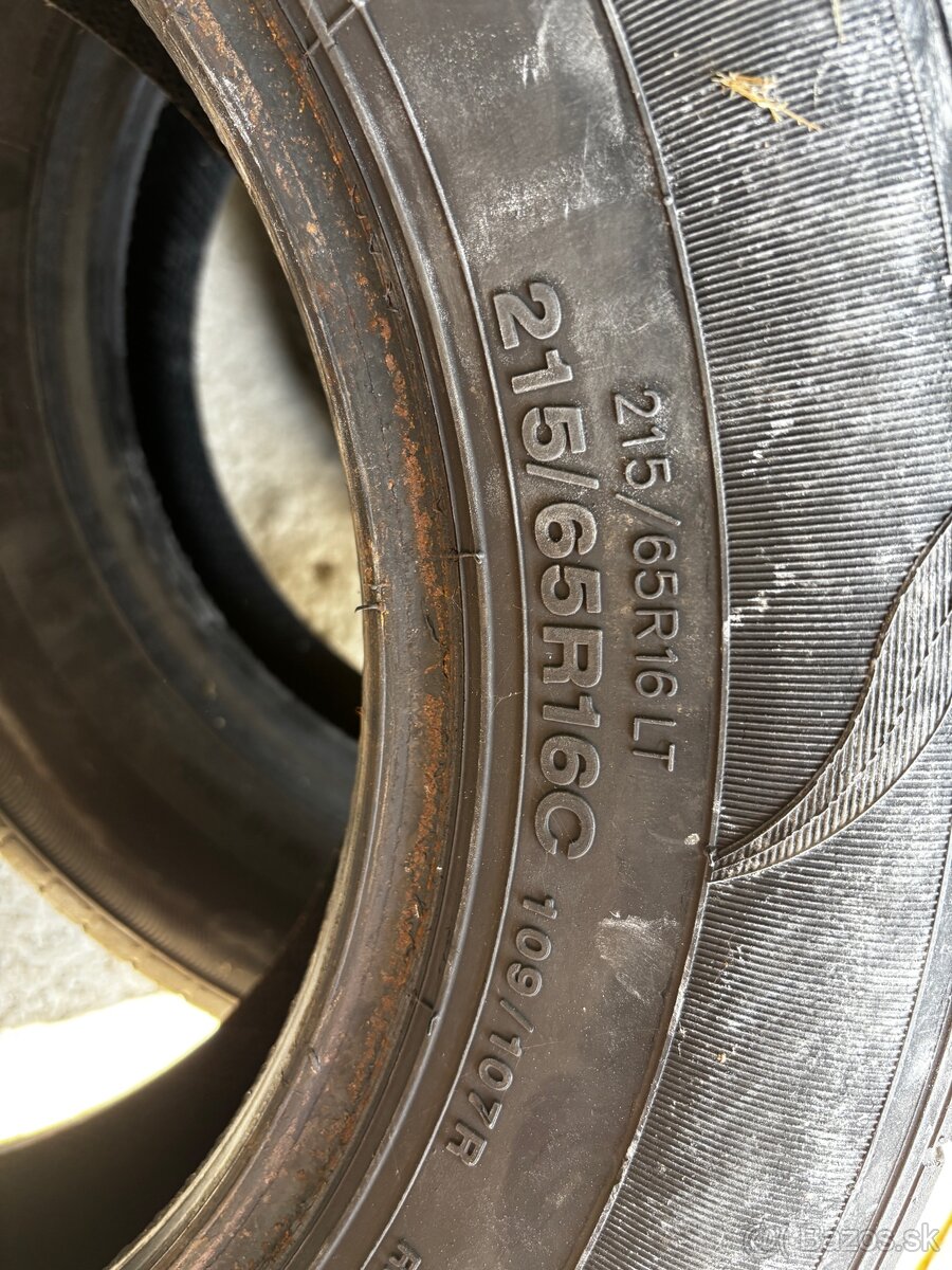 Pneu 215/65R16 C - 3