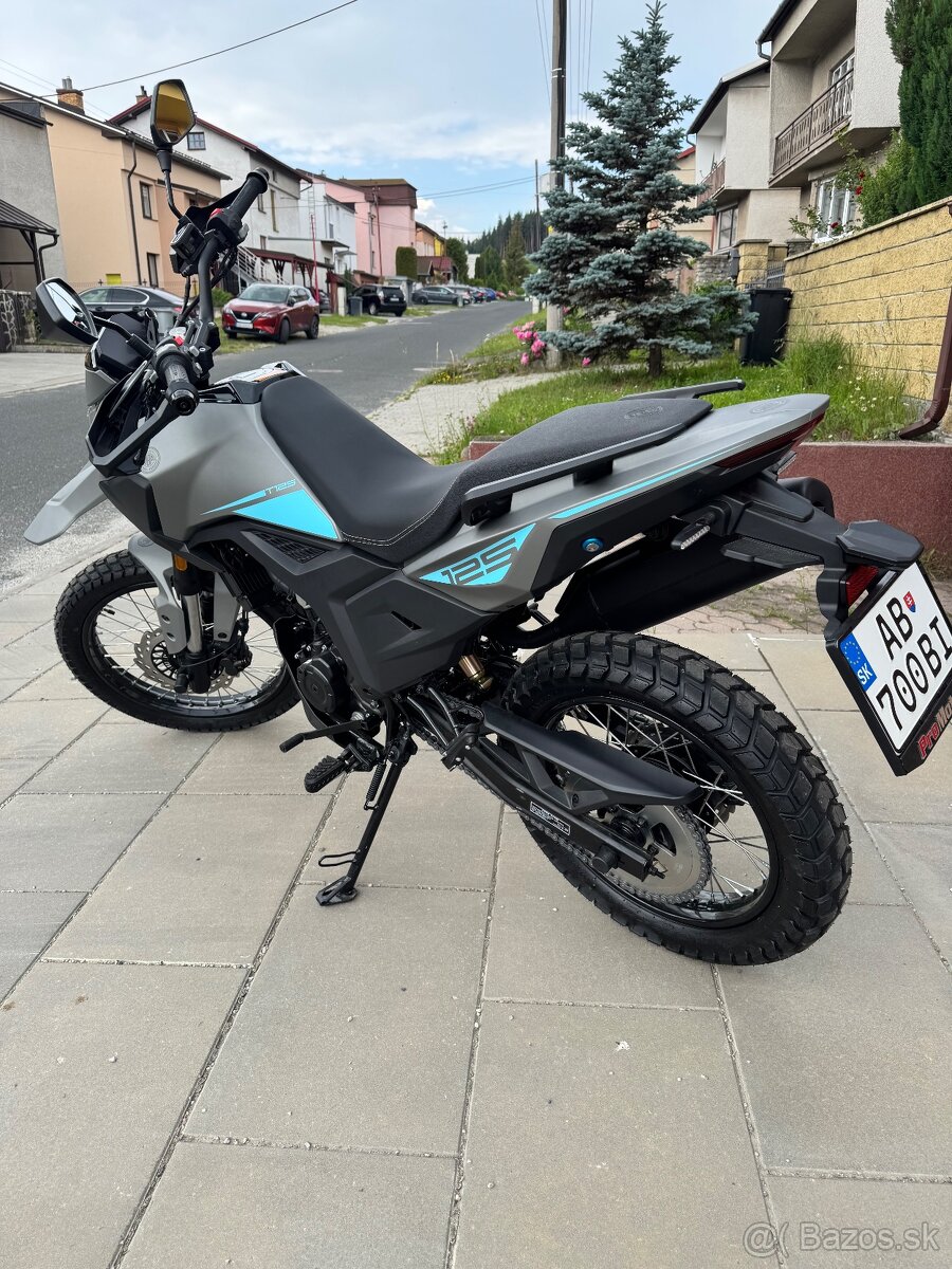 Morbidelli T125 šedá - 3