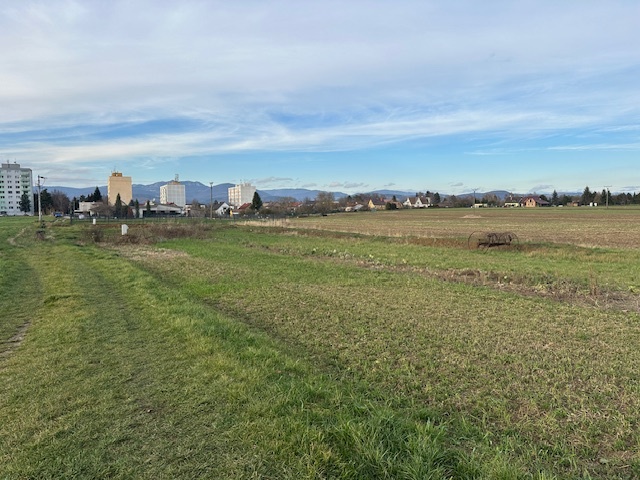 Jedinečný stavebný pozemok ILAVA 905m² - 3