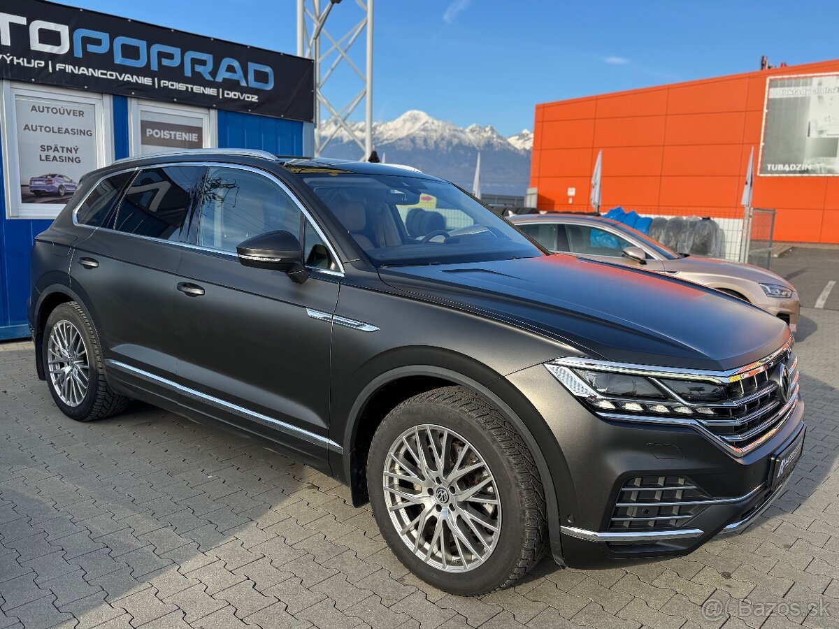 Volkswagen Touareg 3.0 V6 TDI SCR 286k elegance MATTE BLACK - 3