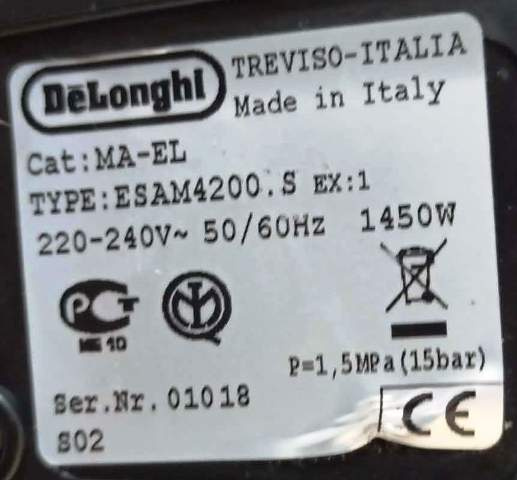 Kávovar DeLonghi MAGNIFICA ESAM4200 - 3