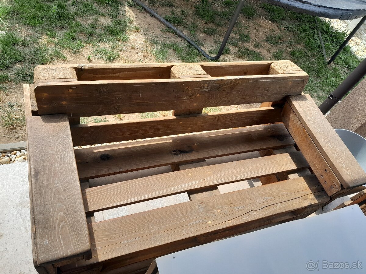 Paletové sedenie. - 3