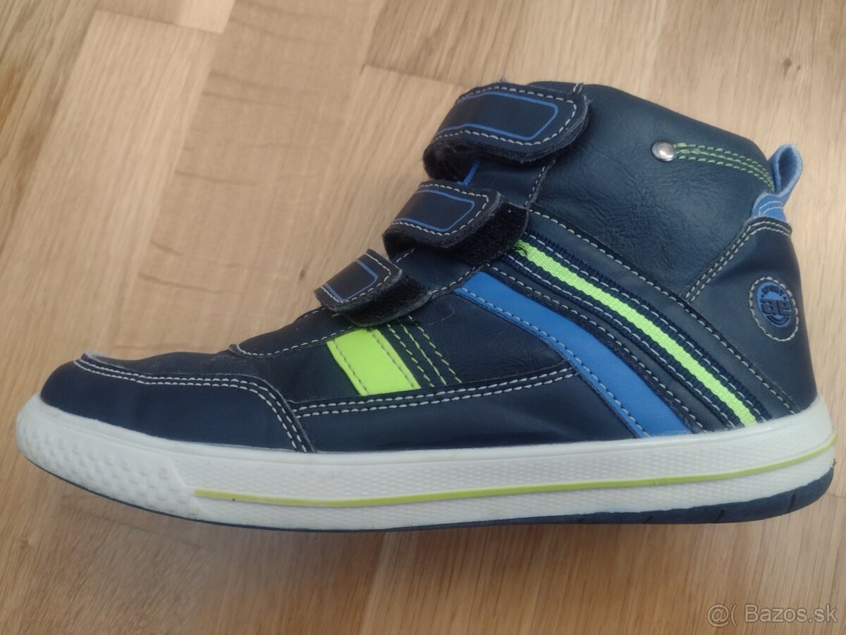 Prechodné topánky. V 36 - 3