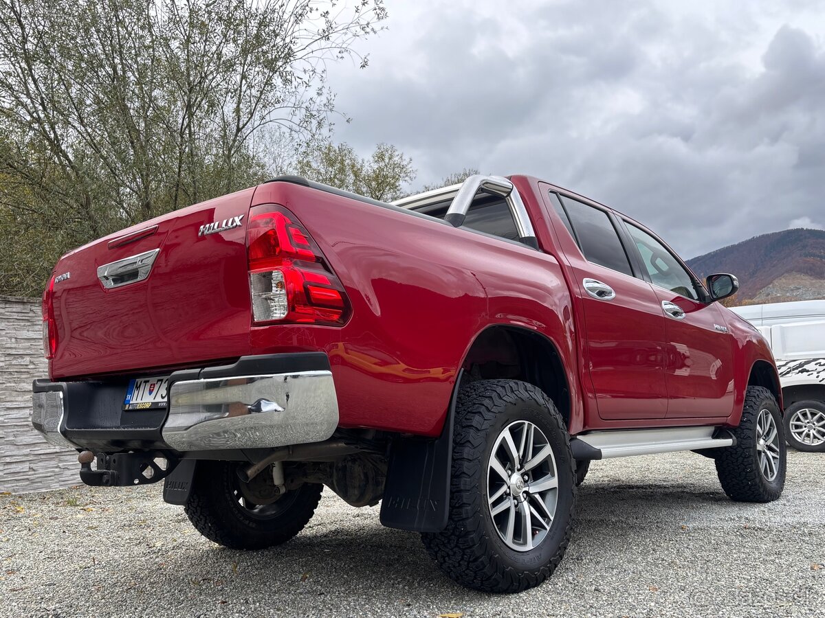 Toyota Hilux DC 2.4 D-4D Executive A/T – Offroad - 3