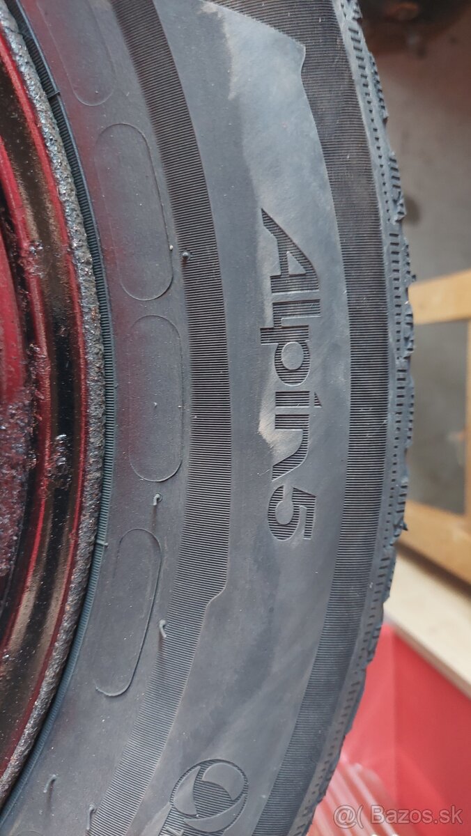 Predám plechové disky 16" so zimnymi pneu 205/60 r16 - 3